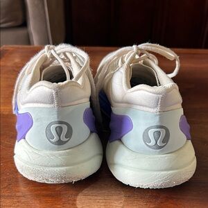 lululemon athletica Women's Athletic Shoes - Ivory and Purple SZ 10